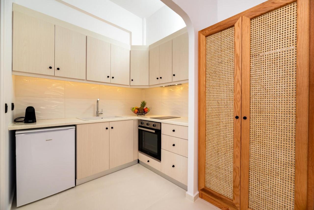 סנטוריני Gervi Suites מראה חיצוני תמונה