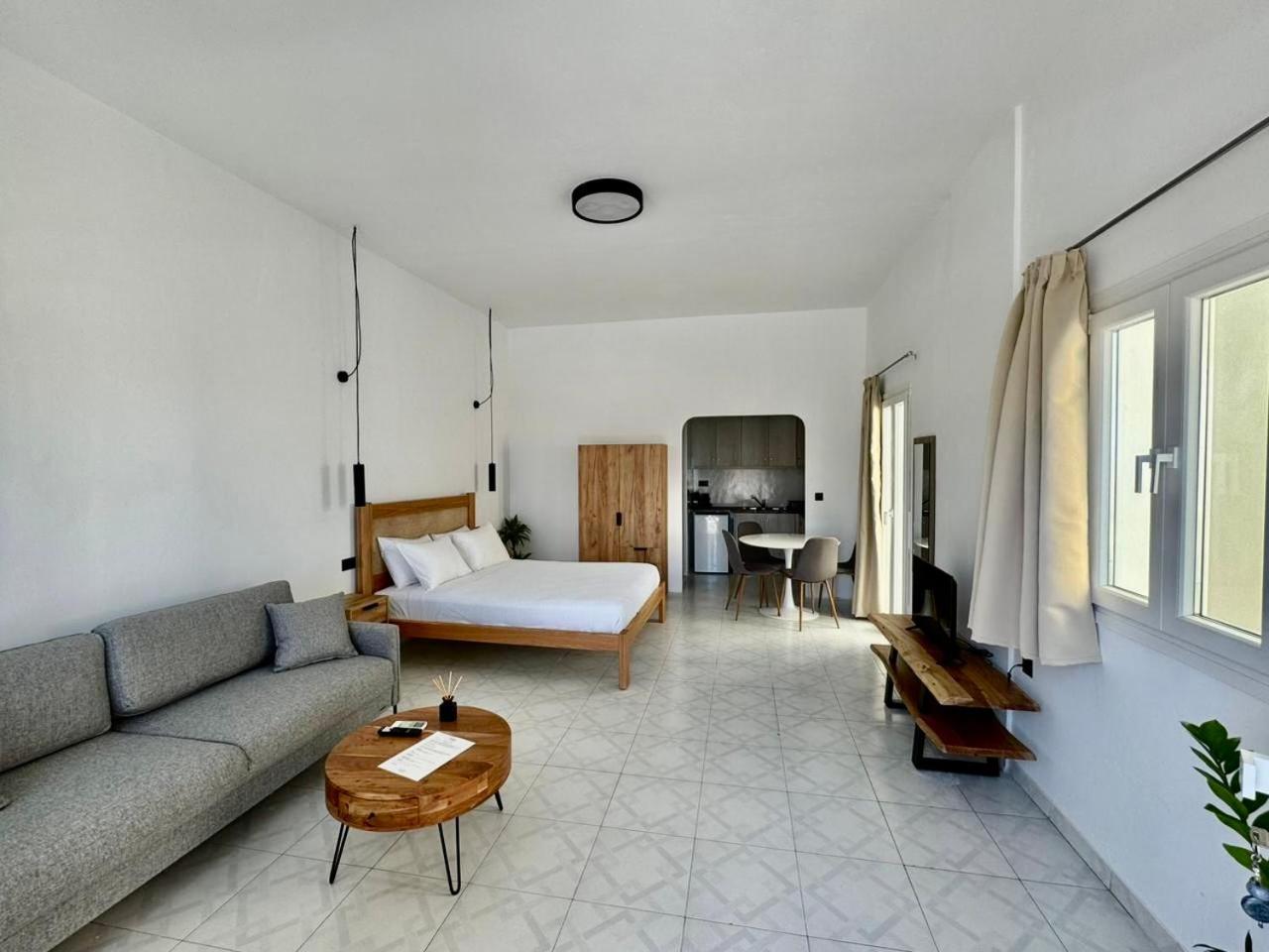 סנטוריני Gervi Suites מראה חיצוני תמונה