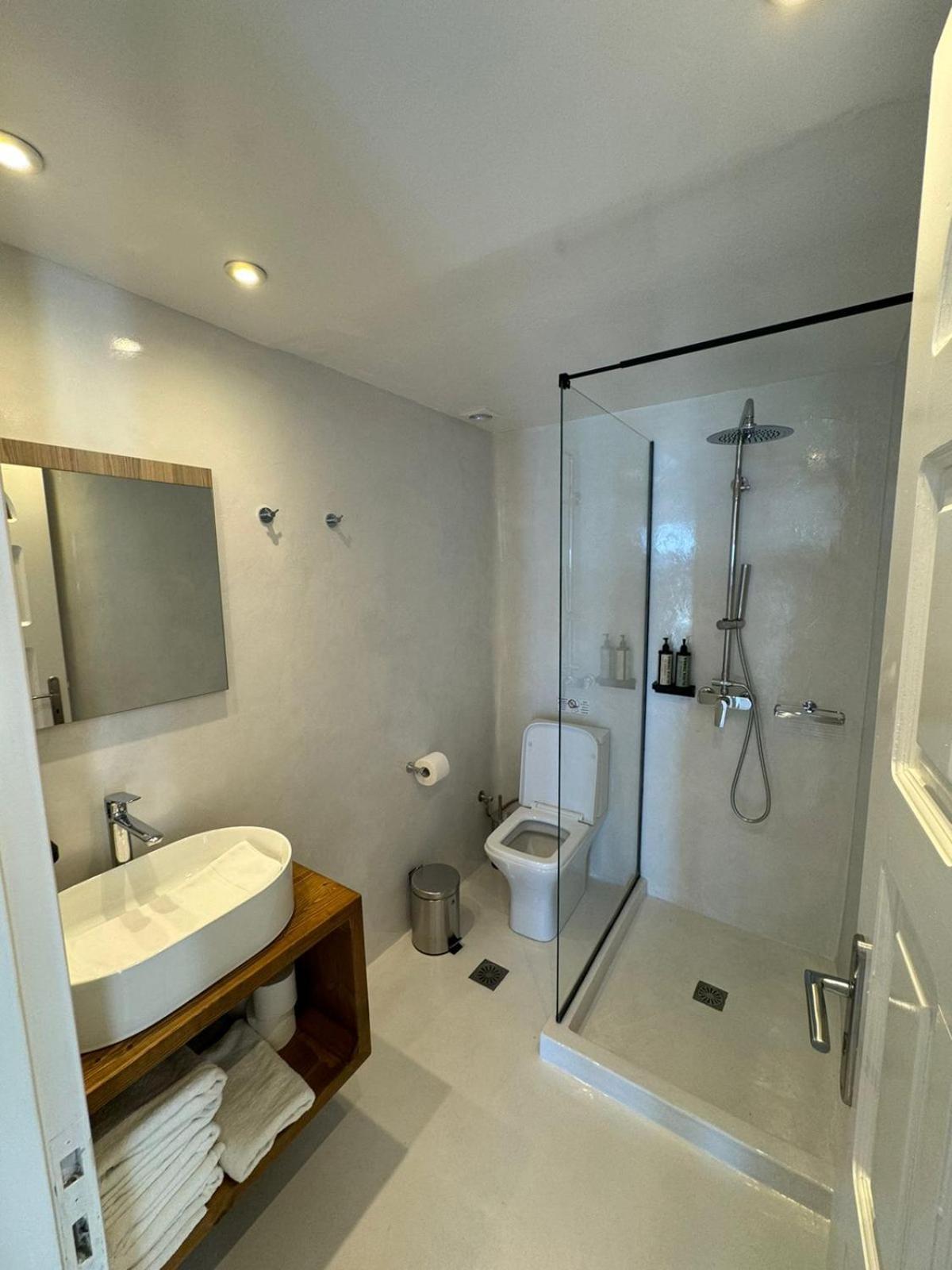 סנטוריני Gervi Suites מראה חיצוני תמונה
