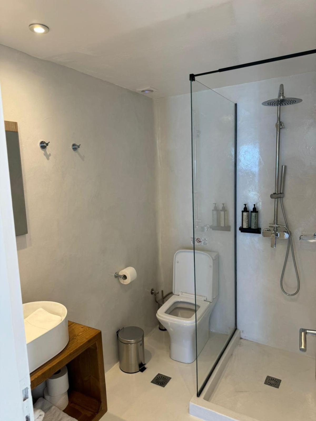 סנטוריני Gervi Suites מראה חיצוני תמונה