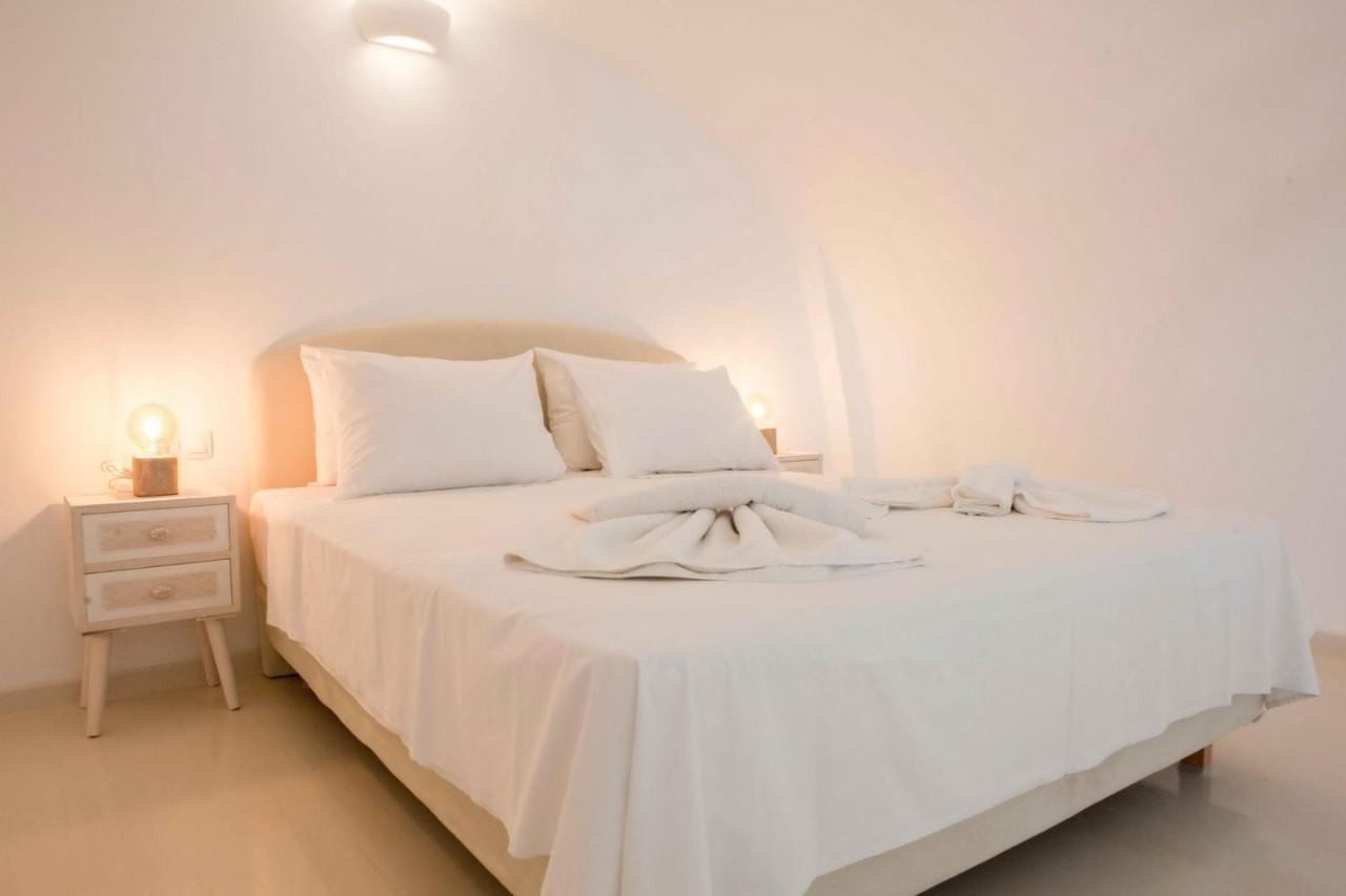 סנטוריני Gervi Suites מראה חיצוני תמונה