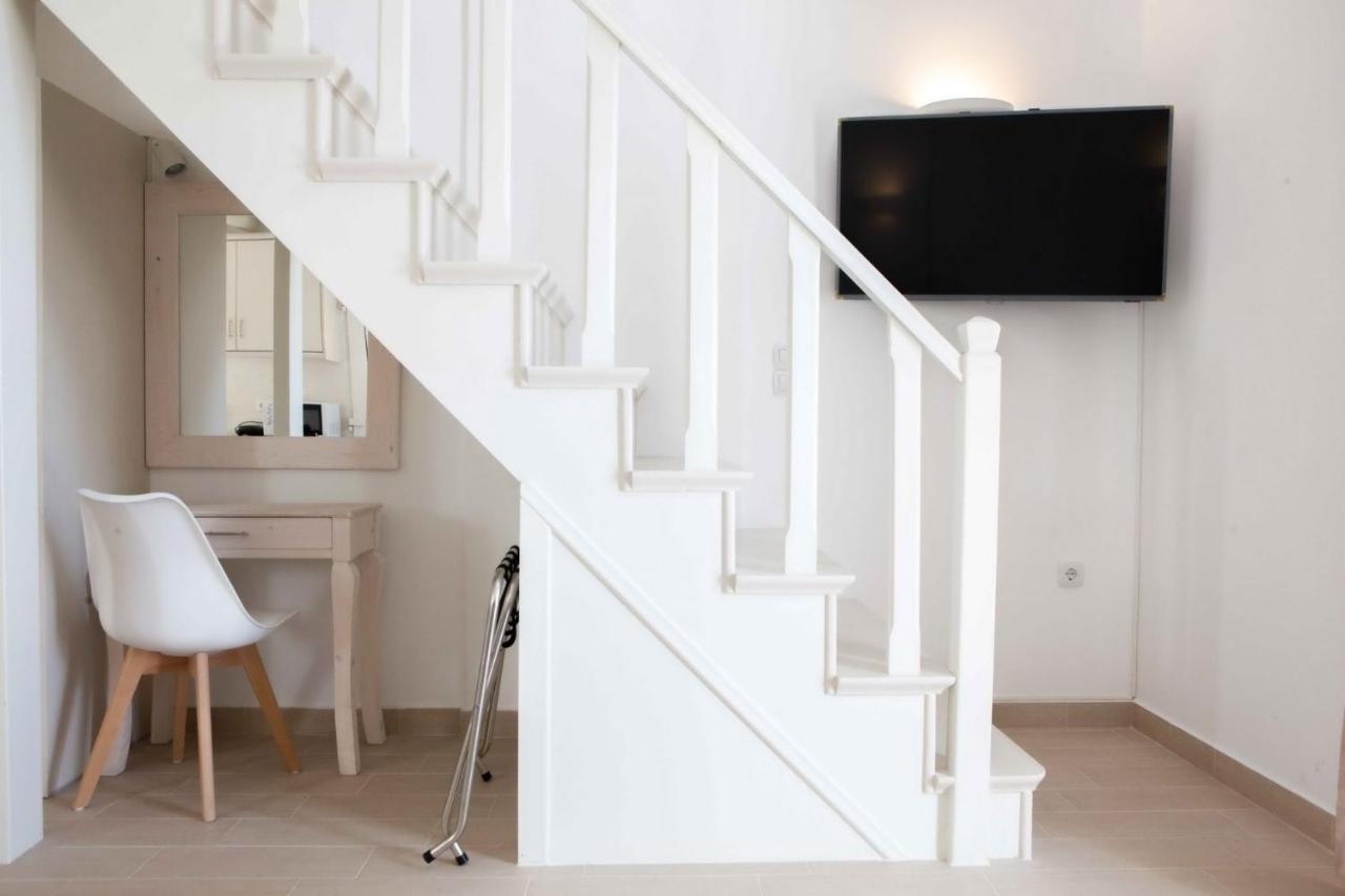 סנטוריני Gervi Suites מראה חיצוני תמונה